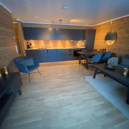 Апартаменты New Modern With Great View - Ski In & Out *